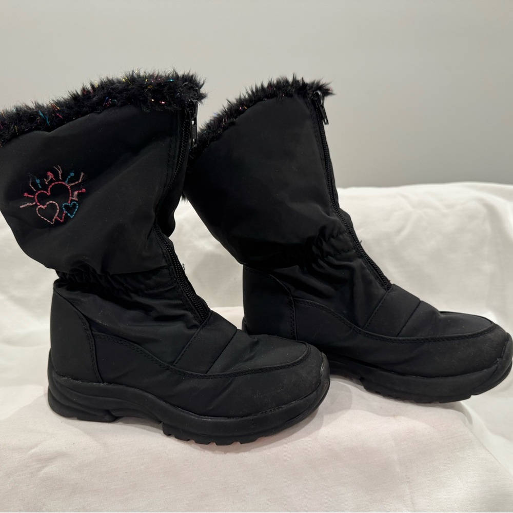 Circo Black Kids Boots with Embroidered Hearts